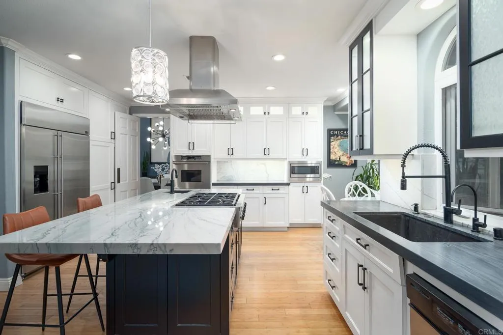 https://cdn.realtyfeed.com/cdn/127/306732021/43d9cf5b8c7ba6c392720379eeb7ac4b.webp