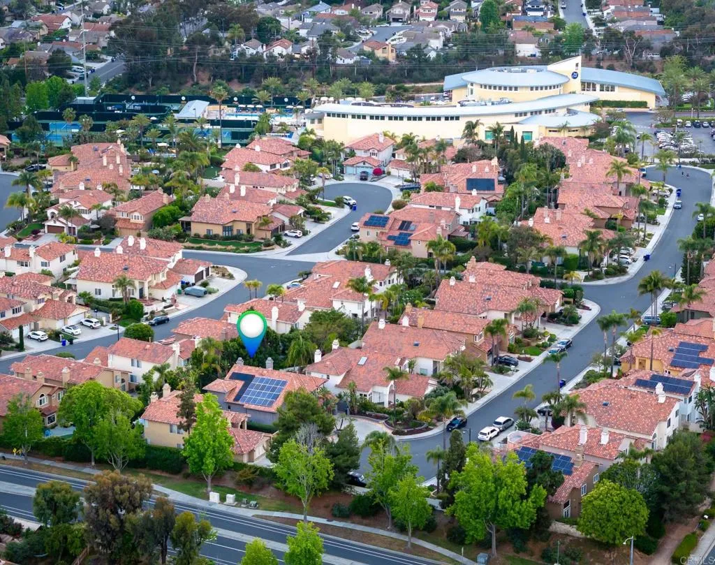 https://cdn.realtyfeed.com/cdn/127/306732021/8a98f1bfc48f22f29a32c574759d677c.webp
