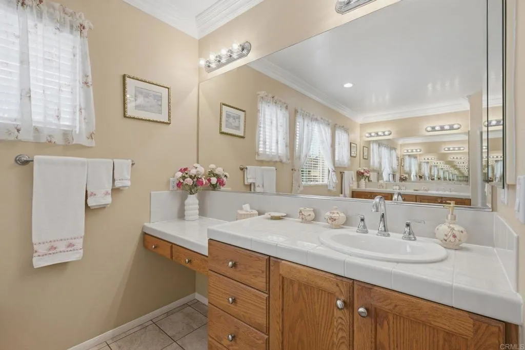 https://cdn.realtyfeed.com/cdn/127/306732023/053b3e40a133ea01be6b3da45cc65d87.webp