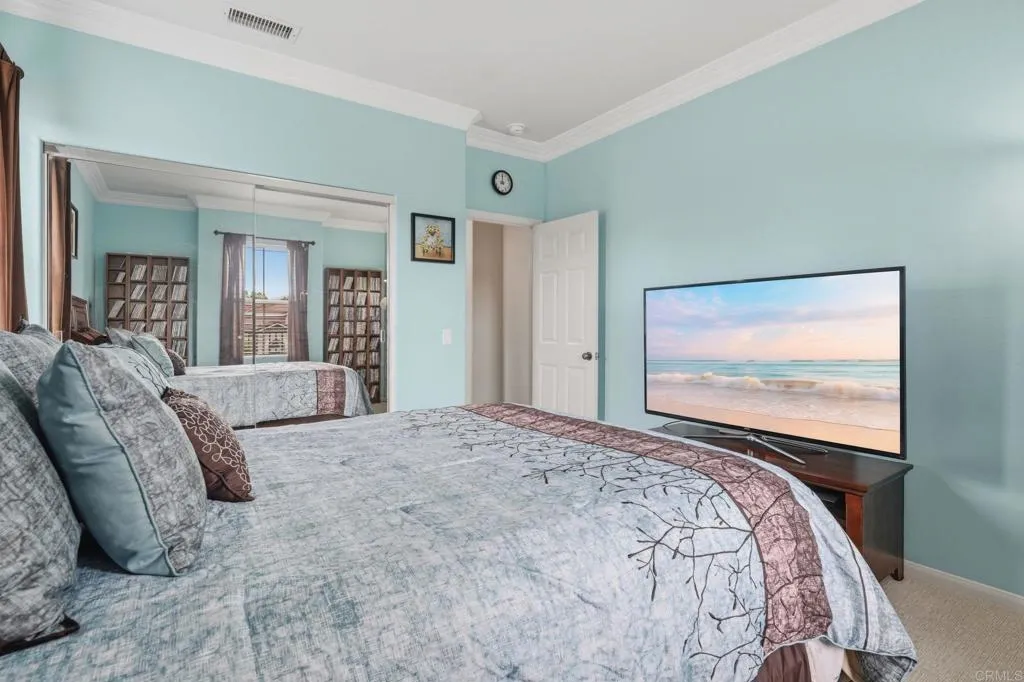 https://cdn.realtyfeed.com/cdn/127/306732023/0590640540554142432c88a055f7097a.webp