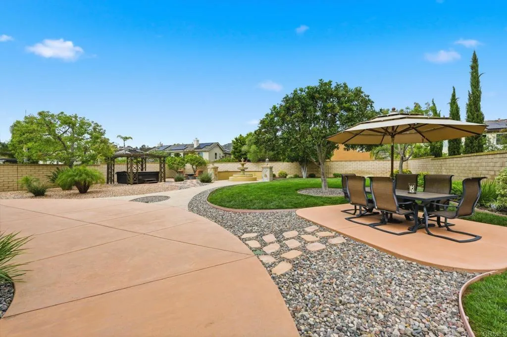 https://cdn.realtyfeed.com/cdn/127/306732023/42453b9e1dc1a3558f3ca948faad2c10.webp