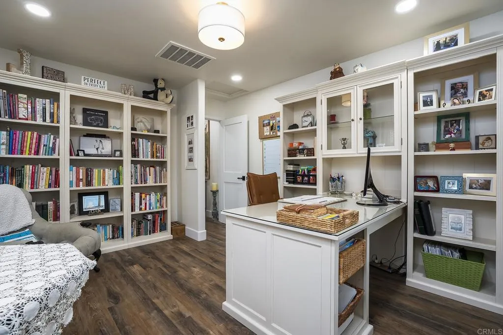 https://cdn.realtyfeed.com/cdn/127/306732068/01cfc15248bd317fcb4788dcbdd3c049.webp