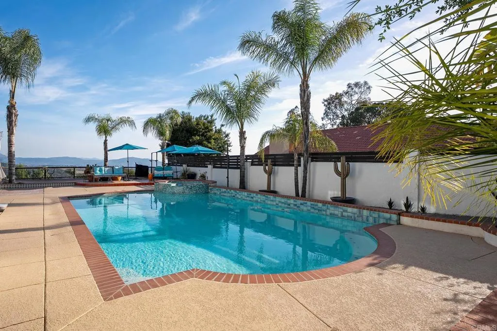 https://cdn.realtyfeed.com/cdn/127/306732068/b6e9f6ab16dc6eef3f3f4a00600f973c.webp