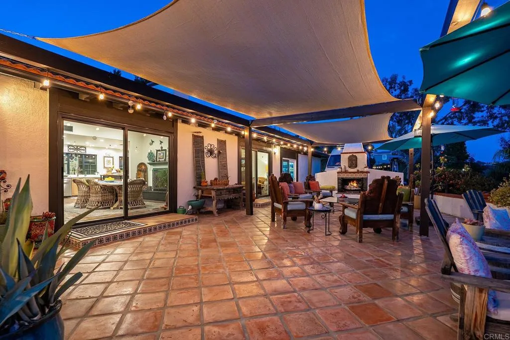 https://cdn.realtyfeed.com/cdn/127/306732068/c1d97606f03d64766e76065a6a2a33b9.webp