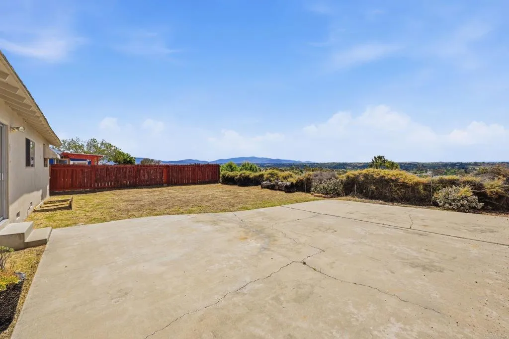 https://cdn.realtyfeed.com/cdn/127/306732090/241230fdec5e5cc7cff9f0e4229cfb1b.webp