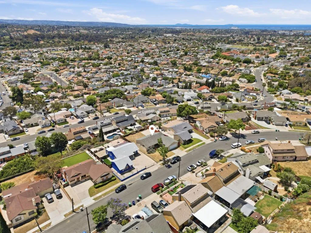 https://cdn.realtyfeed.com/cdn/127/306732090/699342ff41f132d72533c6cdec42134f.webp