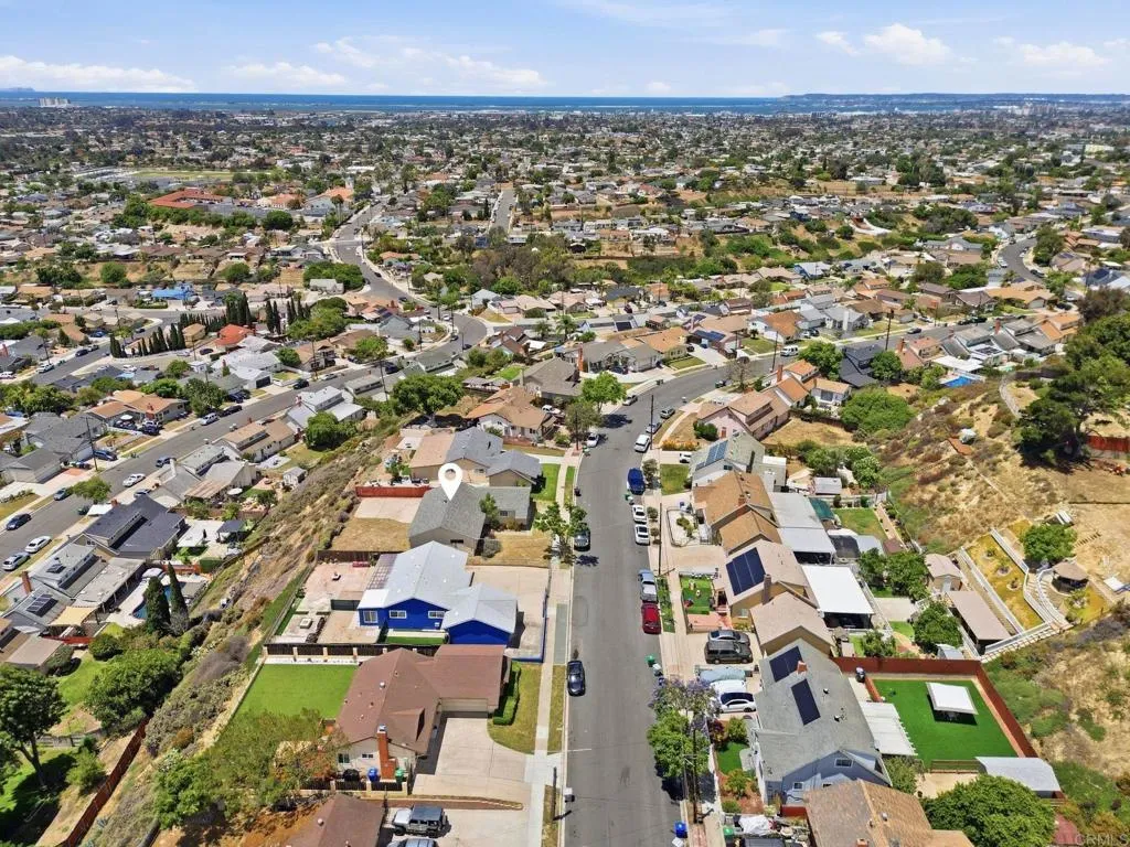 https://cdn.realtyfeed.com/cdn/127/306732090/f1cfb0fc1e1ae1d1549956042903c78d.webp
