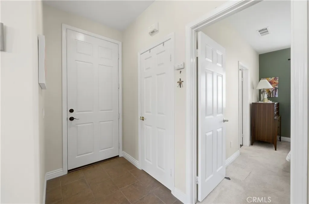 https://cdn.realtyfeed.com/cdn/127/306732147/2919f65ce92534e1dde7324bb735bacf.webp