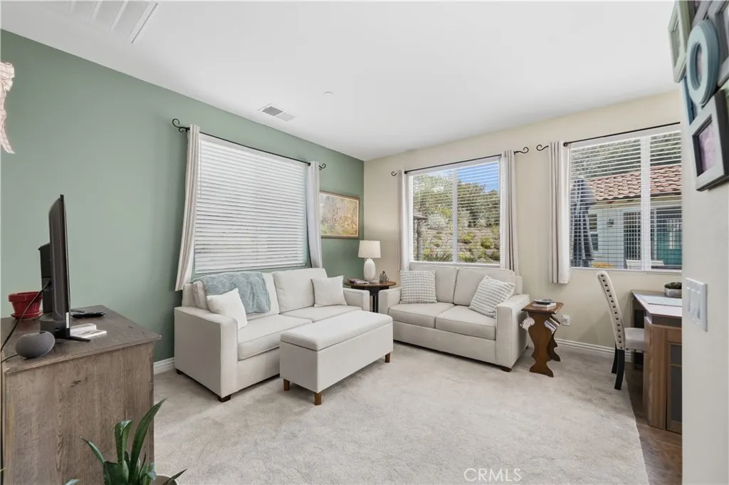 https://cdn.realtyfeed.com/cdn/127/306732147/53e618b4e02511ddb534e94781e11228.webp