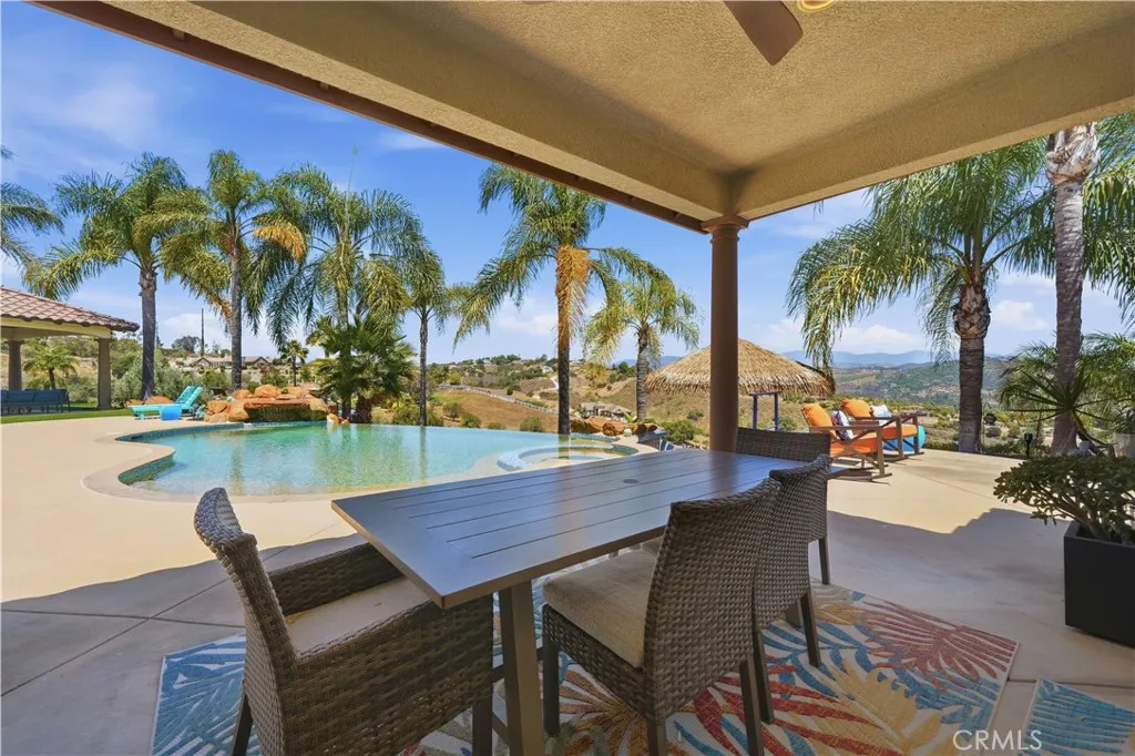 https://cdn.realtyfeed.com/cdn/127/306732147/8e24ad34c61d6d0c4afe71b8676f0865.webp