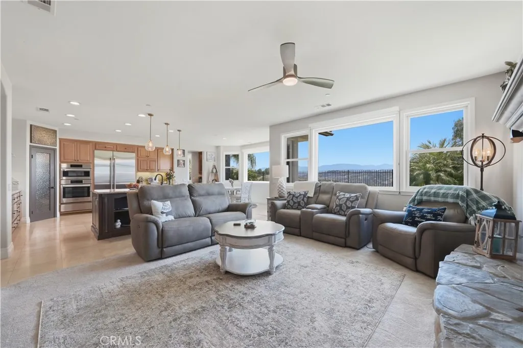 https://cdn.realtyfeed.com/cdn/127/306732147/fdbcef853a875b977a26228fbf8737ad.webp
