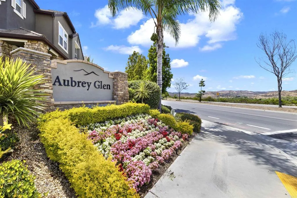 https://cdn.realtyfeed.com/cdn/127/306732152/22b8a4a97e29b5b0fd0c8a1069dc5405.webp