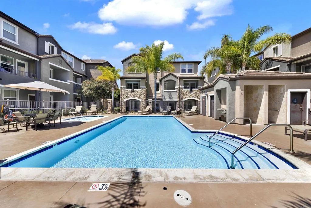 https://cdn.realtyfeed.com/cdn/127/306732152/31e14e0aa801885e8a24c02ec294f4a5.webp