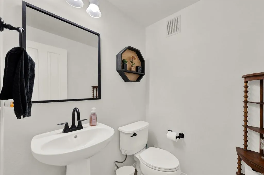 https://cdn.realtyfeed.com/cdn/127/306732152/58b9fdca47170128452d79cf1cad081b.webp