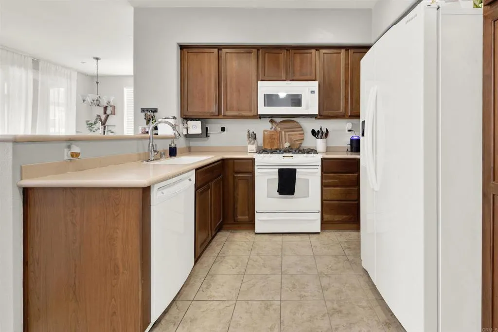 https://cdn.realtyfeed.com/cdn/127/306732152/7360afec88d86dfb98308e5f8c3b9ffe.webp