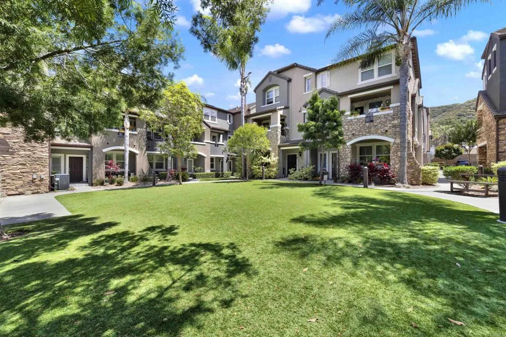 https://cdn.realtyfeed.com/cdn/127/306732152/e77fa45fcaf03f1ccad629c01d1e55a0.webp