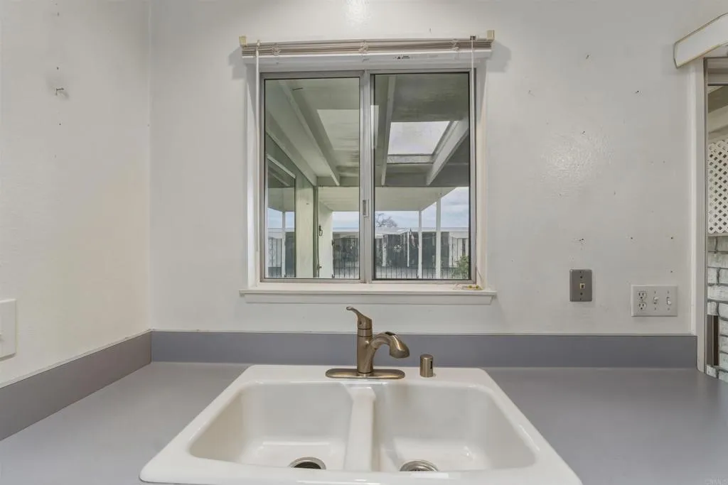 Photo #10: PTP2604181 Listing: Photo #10