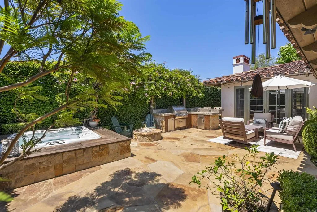https://cdn.realtyfeed.com/cdn/127/306732190/77feb5b8387b226e36a08161ffa19cec.webp