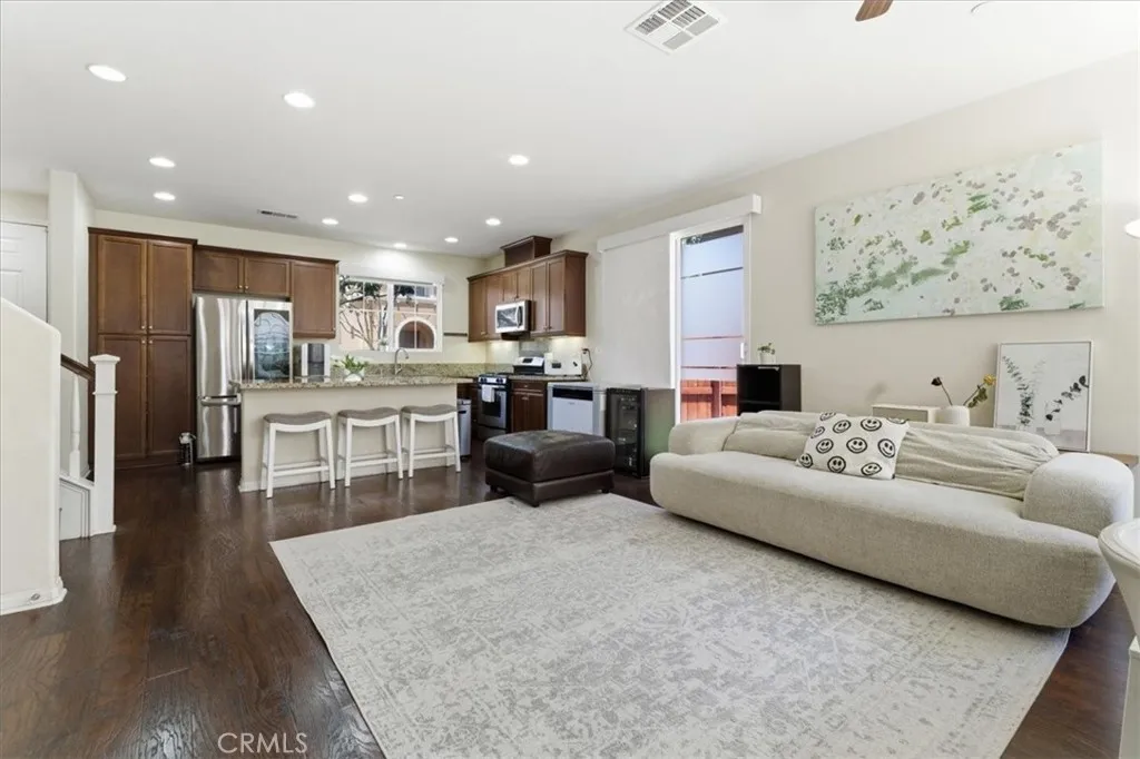 Photo #6: PW26118445 Listing: Photo #6