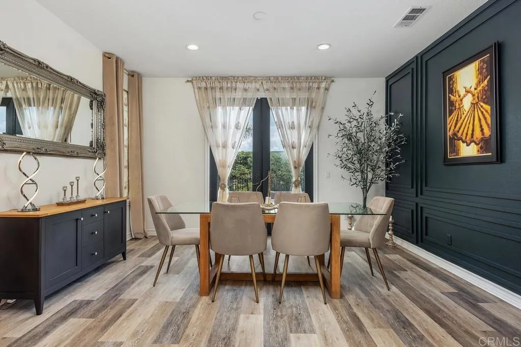 https://cdn.realtyfeed.com/cdn/127/306732226/3fe7fb89b772bb14537b3743858b9f44.webp