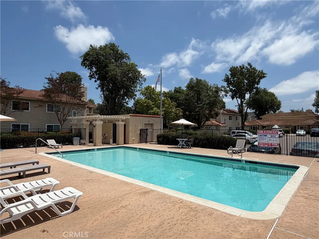 https://cdn.realtyfeed.com/cdn/127/306732228/2ba59a39bc396bdbaa31cbd0fa7165d7.webp
