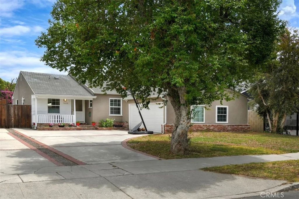 Sherman Oaks, CA 91411