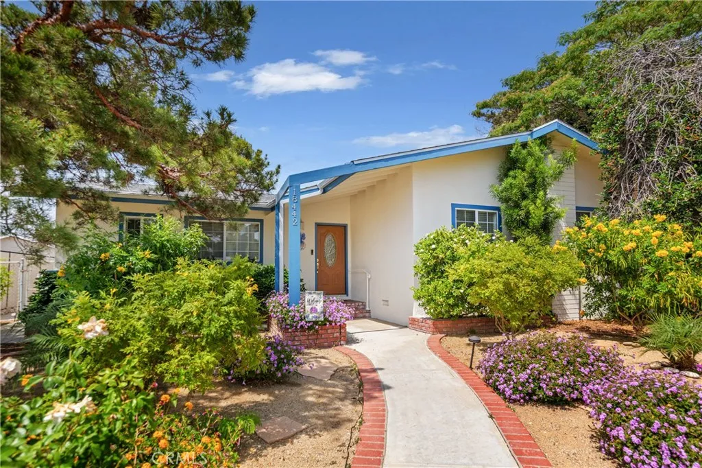 Porter Ranch, CA 91326