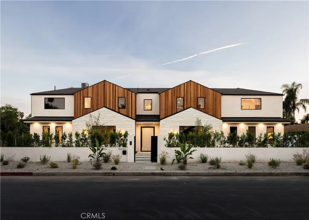 Sherman Oaks, CA 91403
