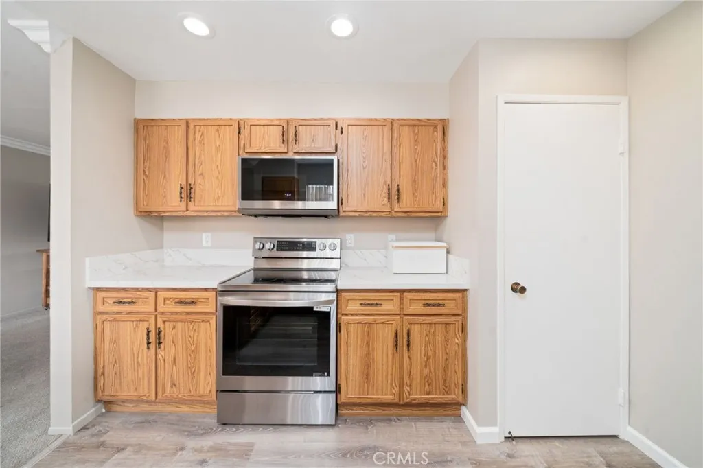 12400 Montecito Road Unit 412, Seal Beach, CA 90740 - Photo 5 of 31, Seal Beach, CA