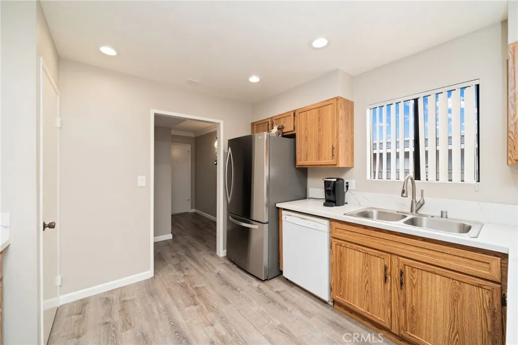 12400 Montecito Road Unit 412, Seal Beach, CA 90740 - Photo 4 of 31, Seal Beach, CA