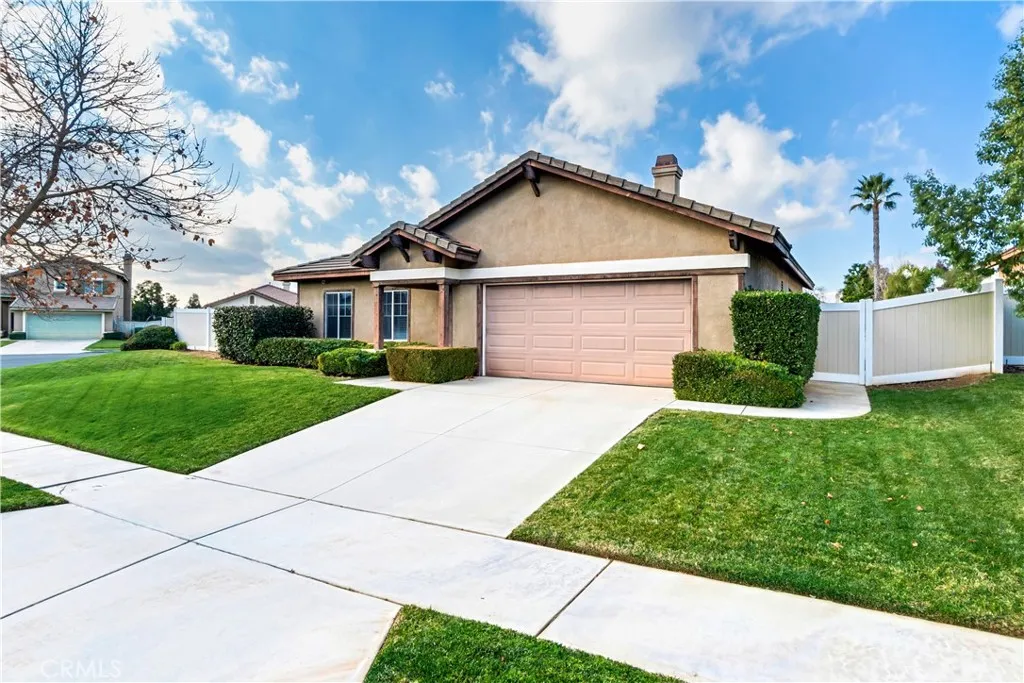 1709 Double Eagle Avenue, Beaumont, CA 92223 - Photo 2 of 22, Beaumont, CA