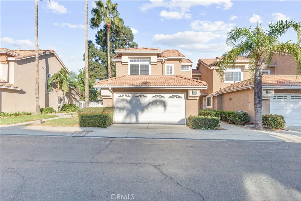 Corona, CA 92882