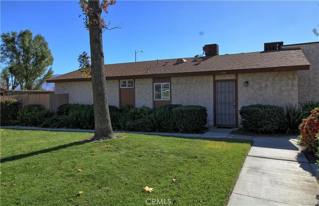 Banning, CA 92220