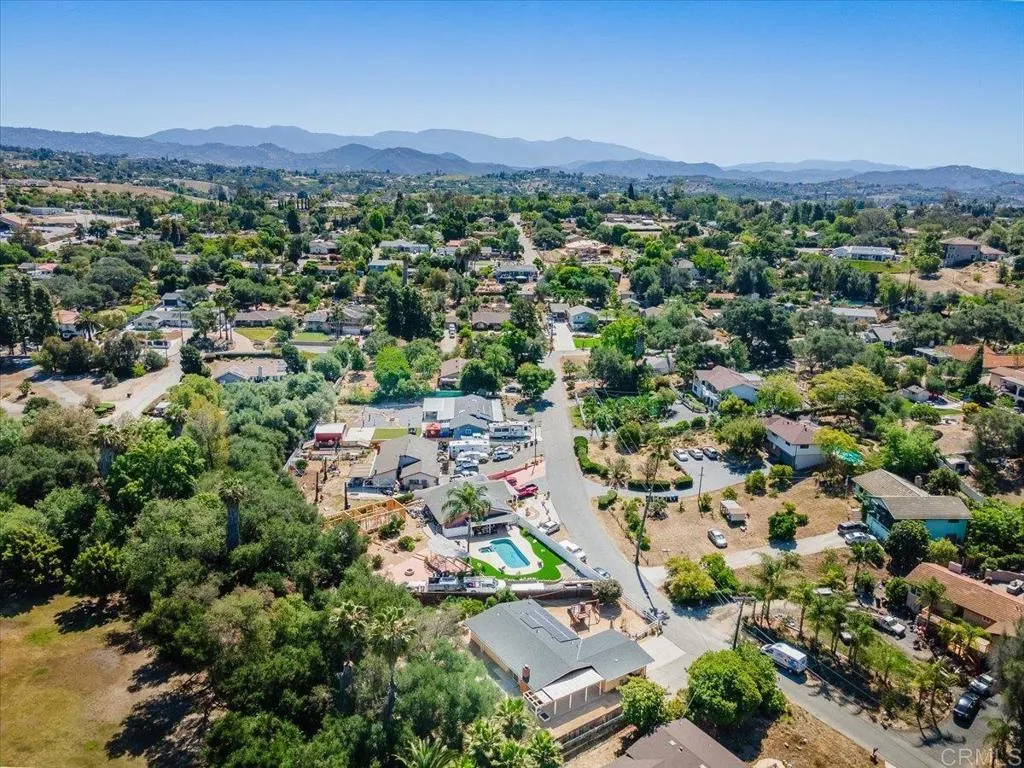 https://cdn.realtyfeed.com/cdn/127/306732343/901515223e1be131b48c641278b66b2c.webp