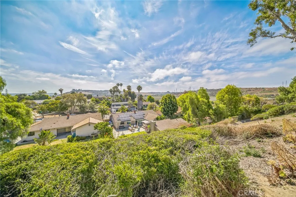 Photo #37: OC26118639 Listing: Photo #37