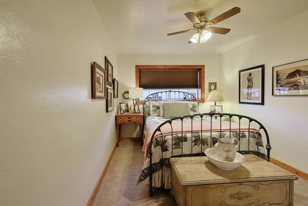 https://cdn.realtyfeed.com/cdn/127/306732502/12e6ef4c70490bca71a43adc6f5a3313.webp