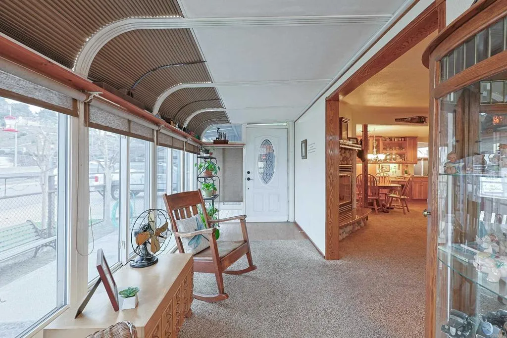 https://cdn.realtyfeed.com/cdn/127/306732502/8e2b1f86b8ce29adcc4c2b068de44e97.webp