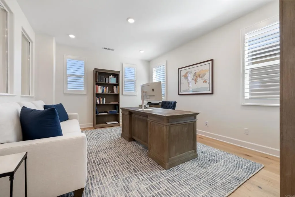 https://cdn.realtyfeed.com/cdn/127/306732507/1e54118873ec15d21bd745113b5233d9.webp