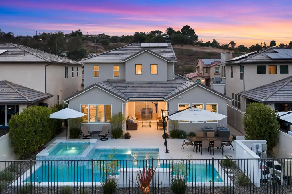 https://cdn.realtyfeed.com/cdn/127/306732507/4da81504c0fb333a6e627036e1debd38.webp
