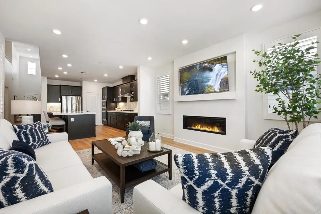 https://cdn.realtyfeed.com/cdn/127/306732507/8220e38fda0e143b5b1ad59bf5c7f287.webp