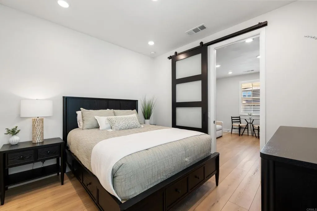 https://cdn.realtyfeed.com/cdn/127/306732507/9b874f7356d9cc93a011942b36fea6c4.webp