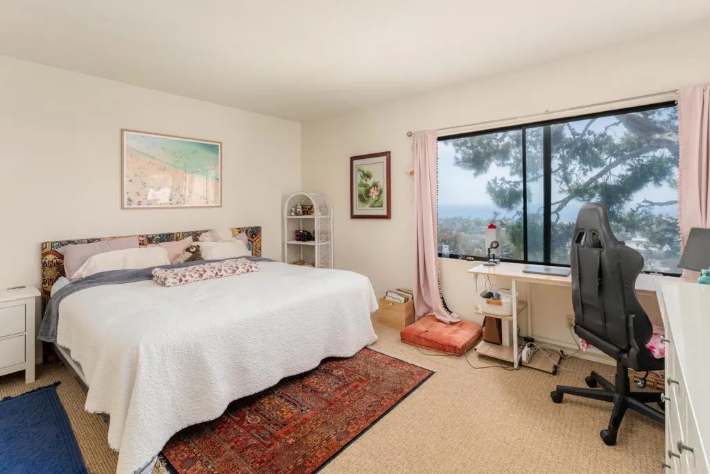 https://cdn.realtyfeed.com/cdn/127/306732510/1d89c829c7d658c6ec932638176180d2.webp