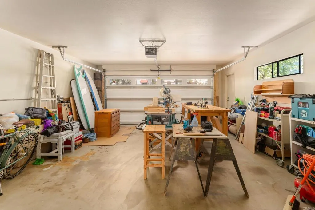 https://cdn.realtyfeed.com/cdn/127/306732510/202f3708ea5f48fef676b8755ceaea32.webp