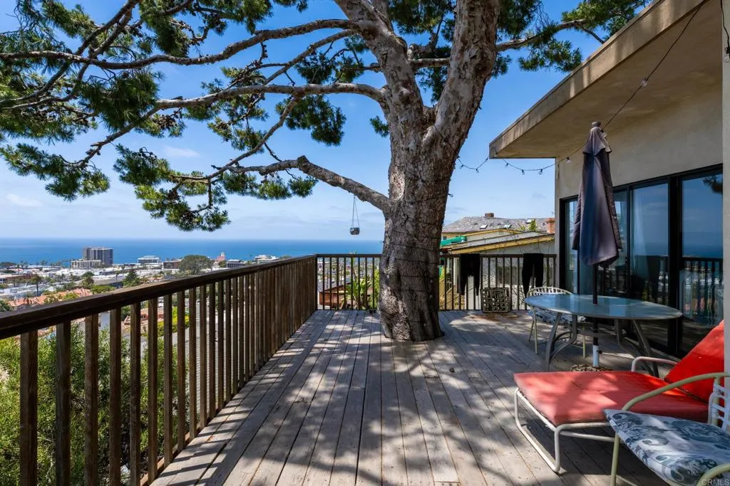 https://cdn.realtyfeed.com/cdn/127/306732510/c15a6804fa57c514fb9b87c4861a03e9.webp