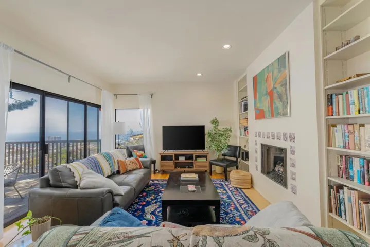 7556 PEPITA WAY, LA JOLLA, CA 92037  Photo 6