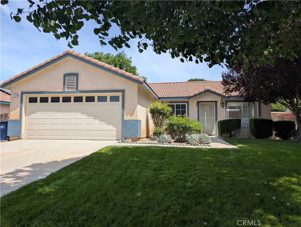Lancaster, CA 93535