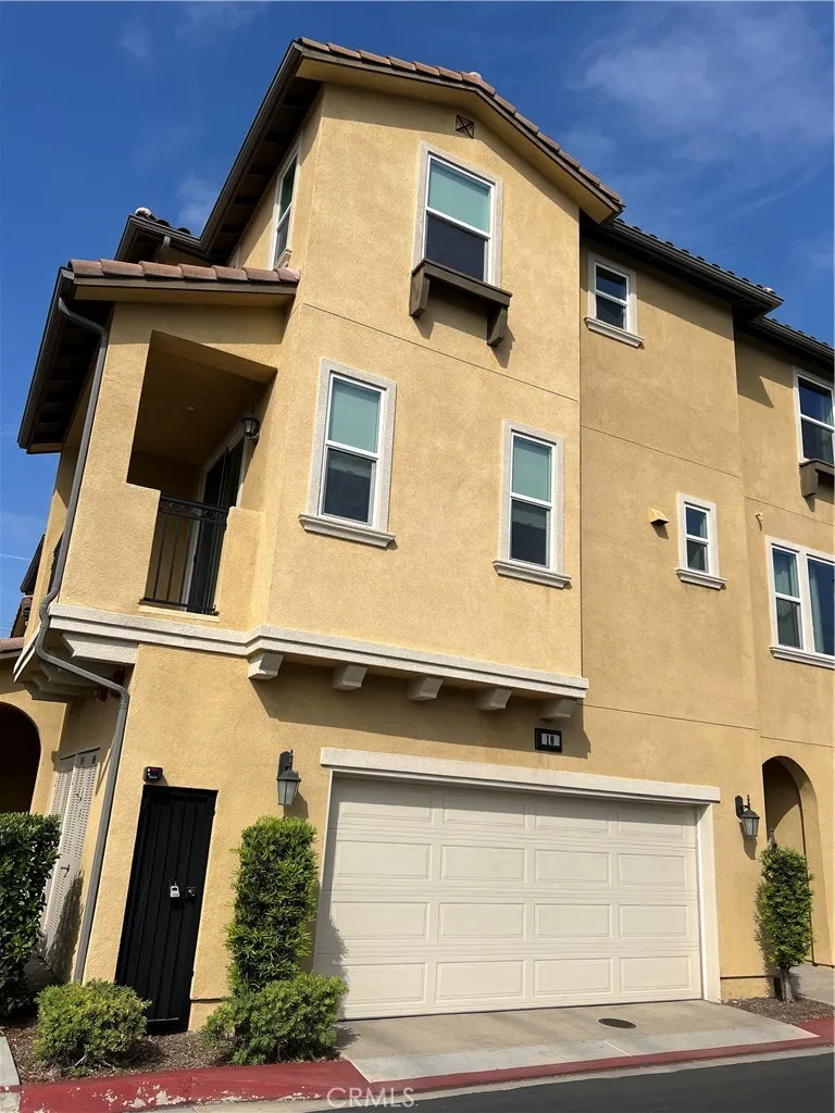 Alhambra, CA 91803