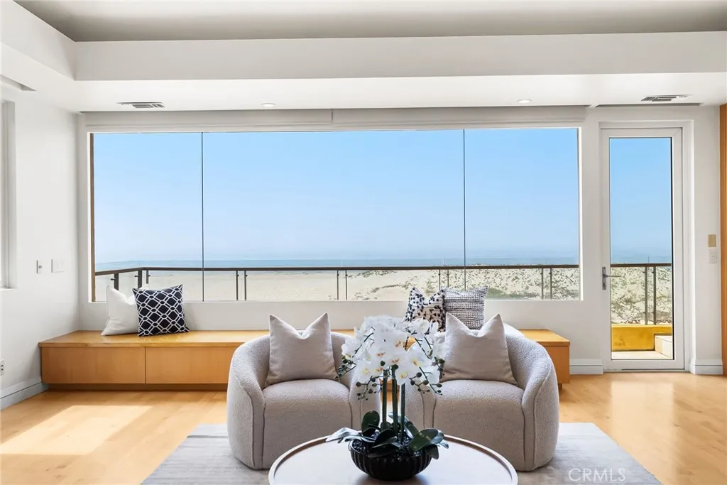 Newport Beach, CA 92661