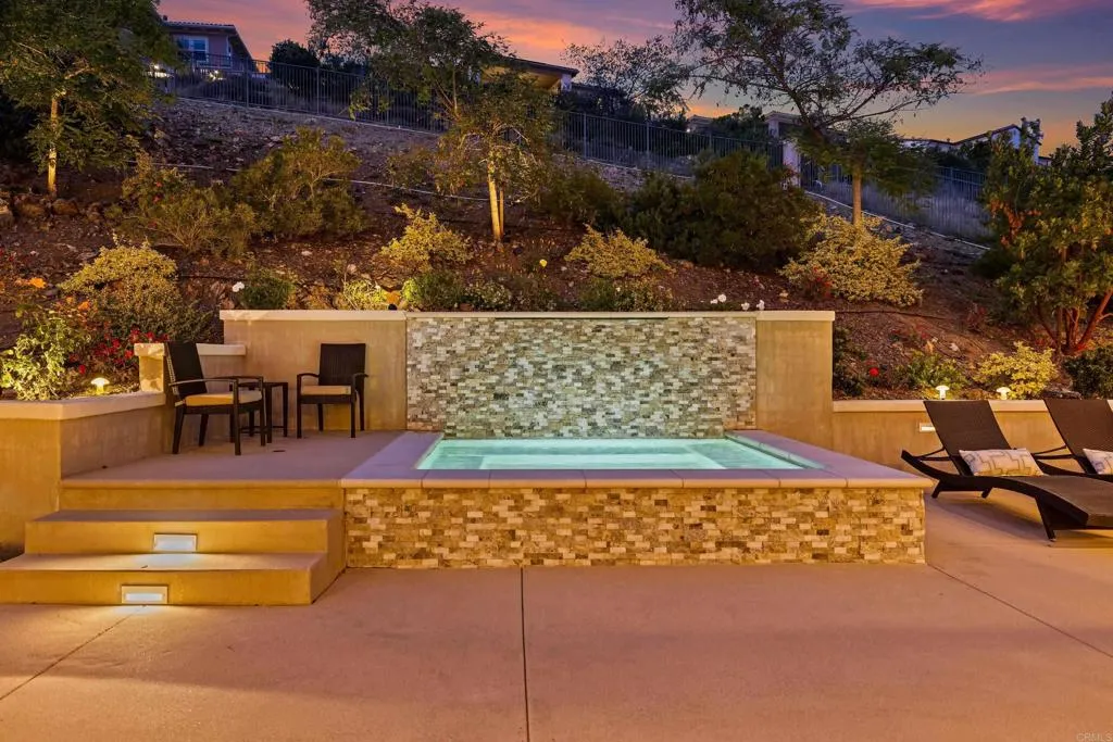 https://cdn.realtyfeed.com/cdn/127/306732671/04c997b5504bade0070f75d8fab828a6.webp