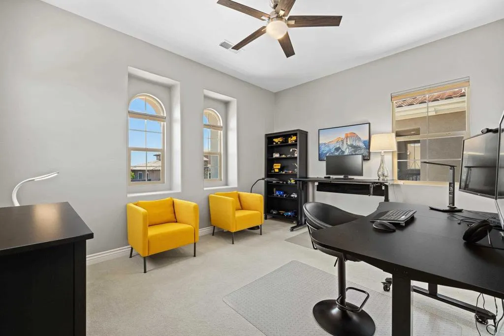 https://cdn.realtyfeed.com/cdn/127/306732671/86a421c726e6dd42b1e2a82c2e734847.webp